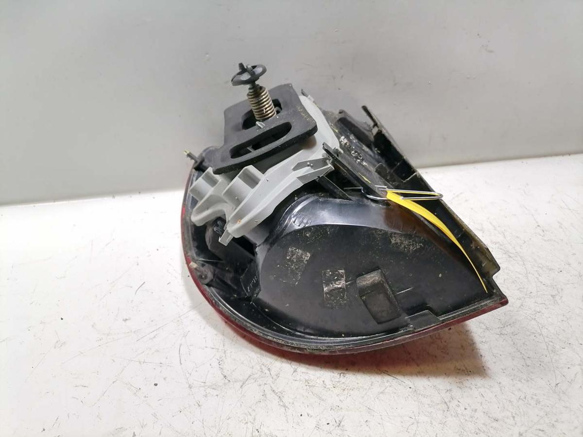 VW Fox original R&uuml;cklicht R&uuml;ckleuchte Schlussleuchte rechts Bj.2010